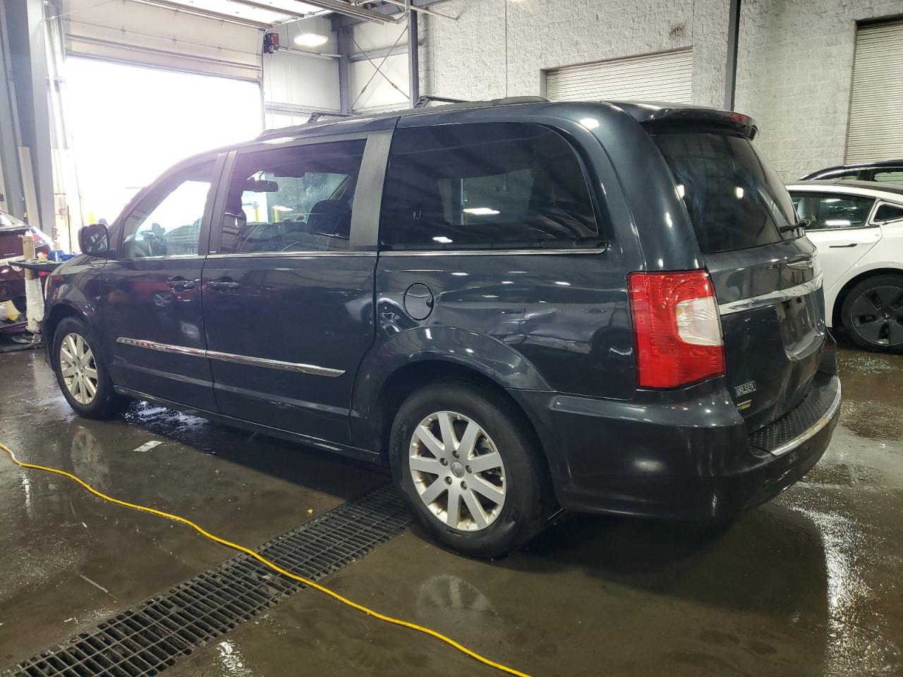 CHRYSLER TOWN & COUNTRY TOURING