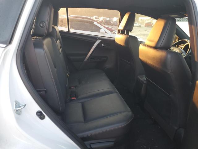 2018 TOYOTA RAV4 HV SE - JTMJJREV4JD165800