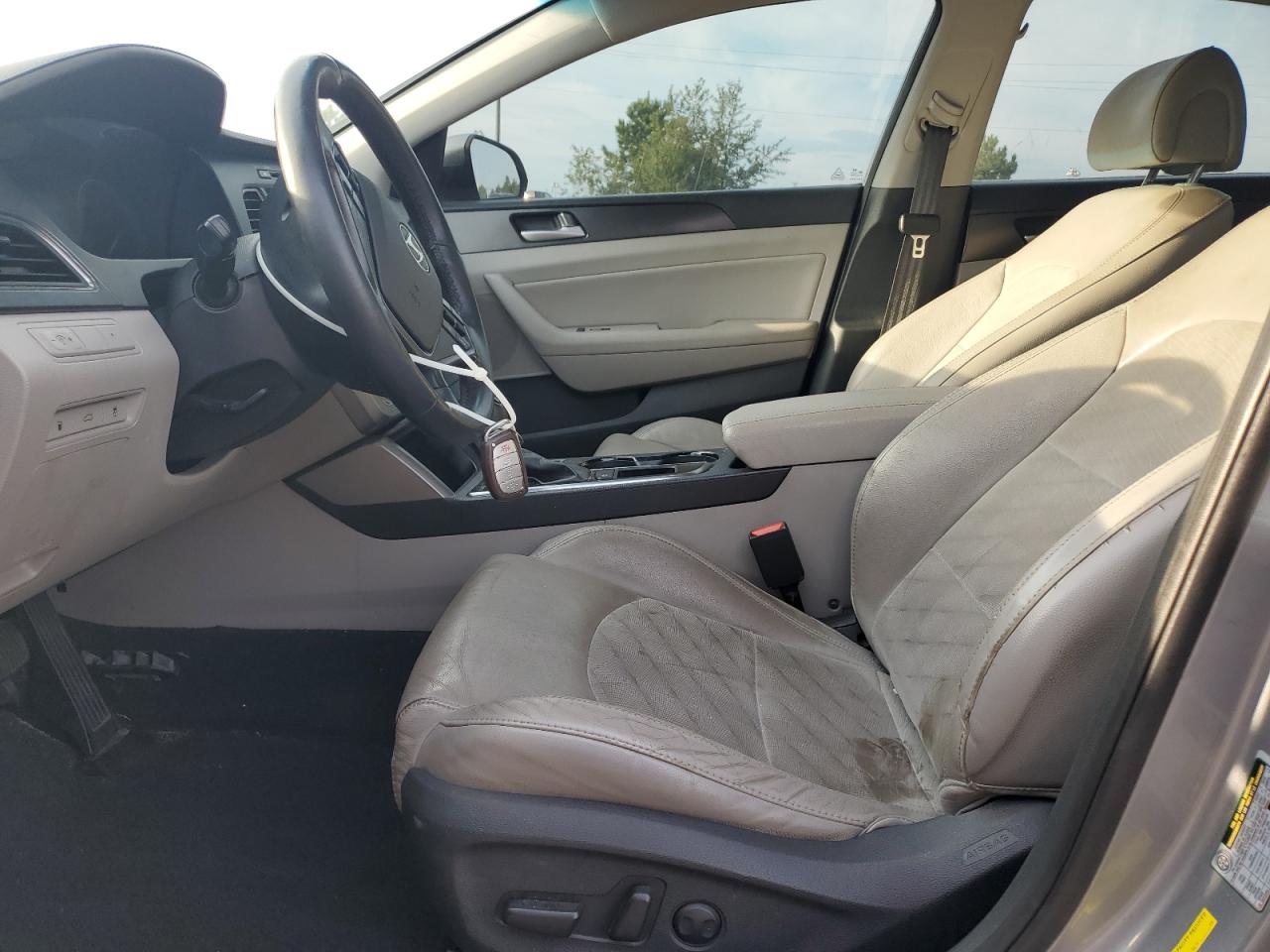 HYUNDAI SONATA SPORT