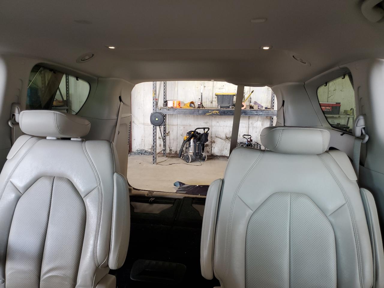 CHRYSLER PACIFICA TOURING L PLUS