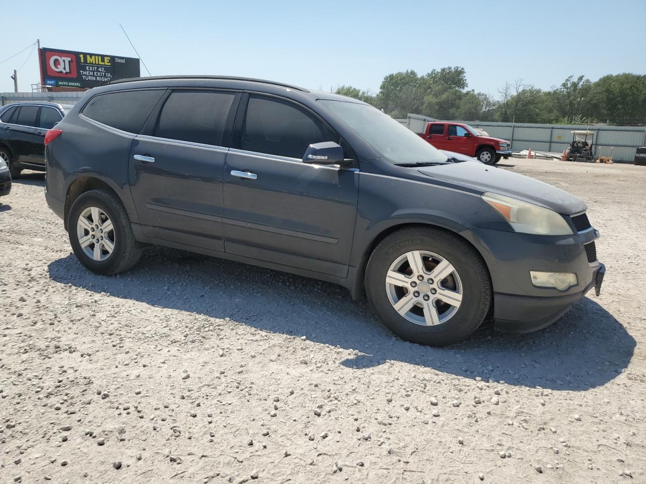 CHEVROLET TRAVERSE LT