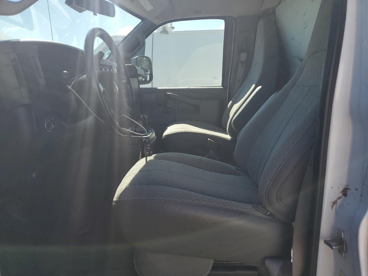 CHEVROLET EXPRESS G2500