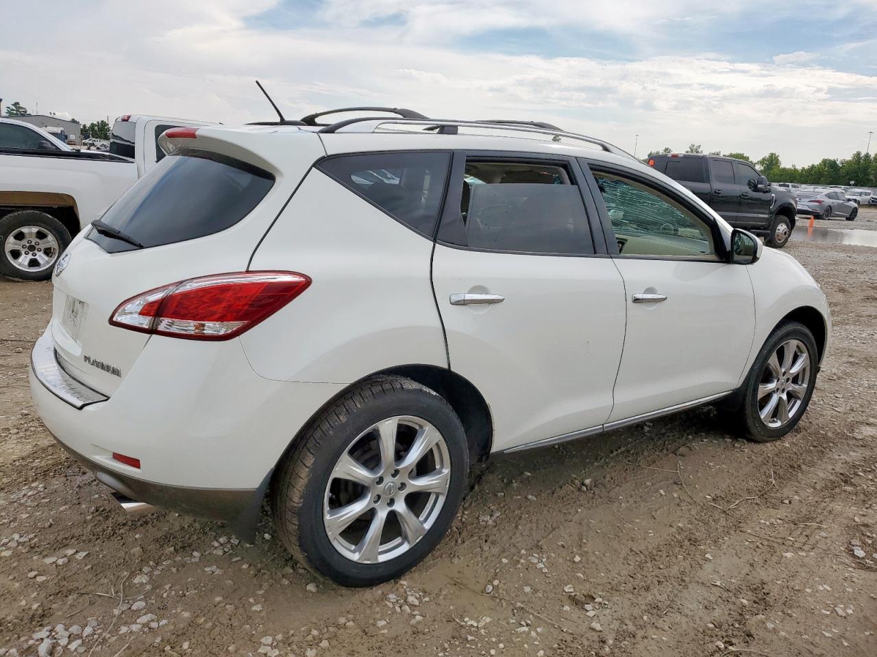 NISSAN MURANO S