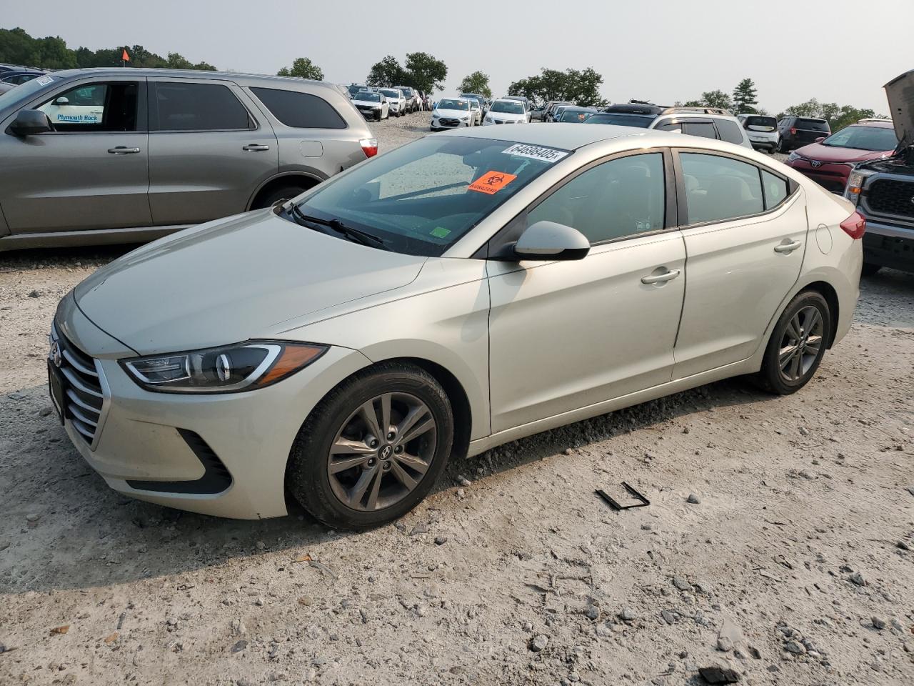 HYUNDAI ELANTRA SE