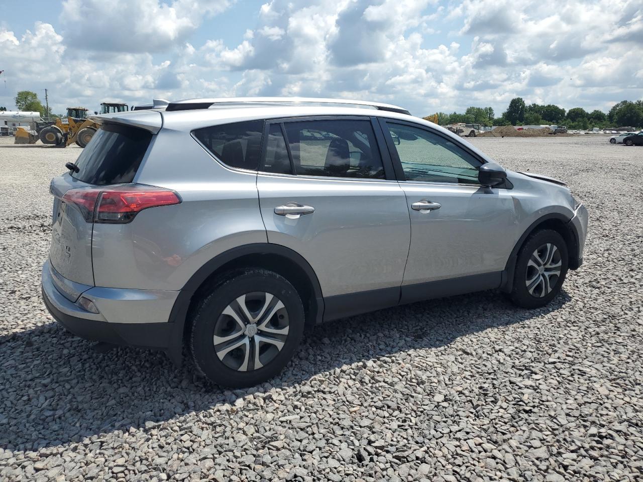 TOYOTA RAV4 LE