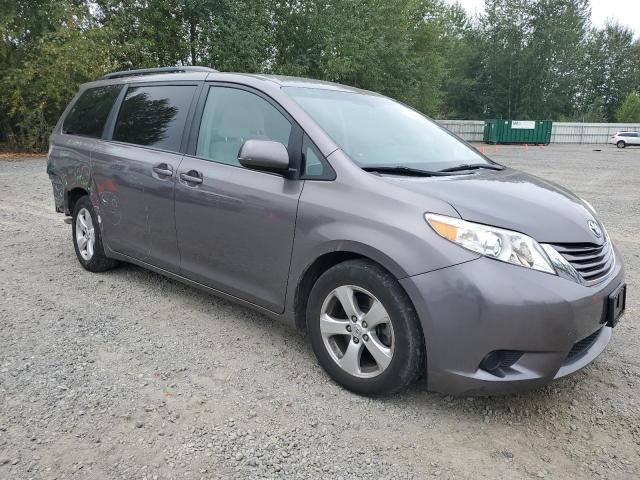 2016 TOYOTA SIENNA LE 5TDKK3DC7GS740127
