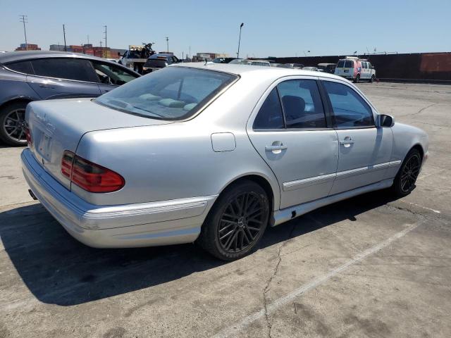 MERCEDES-BENZ E 55 AMG 2000 silver  gas WDBJF74JXYB036680 photo #4