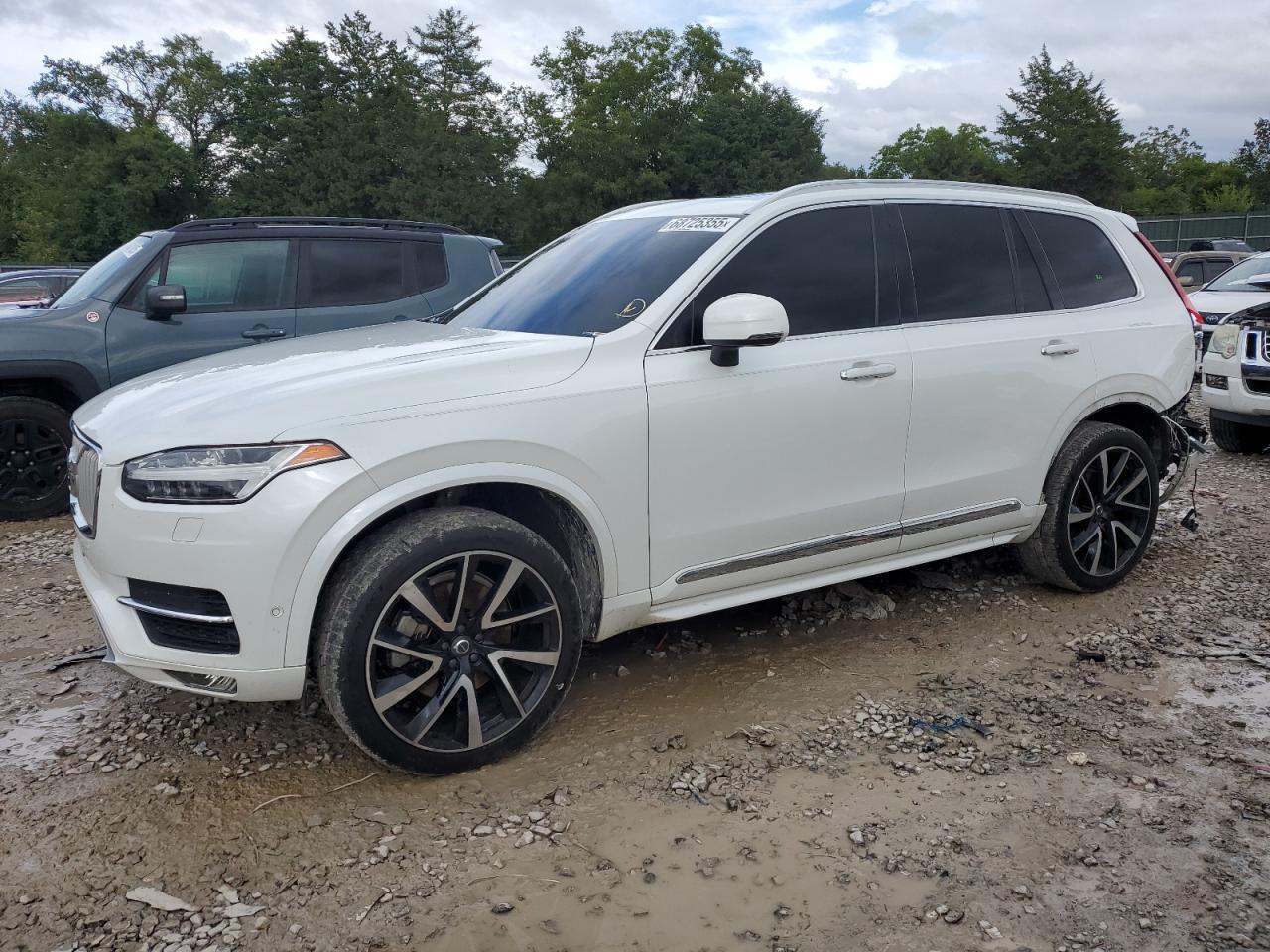 VOLVO XC90 T6