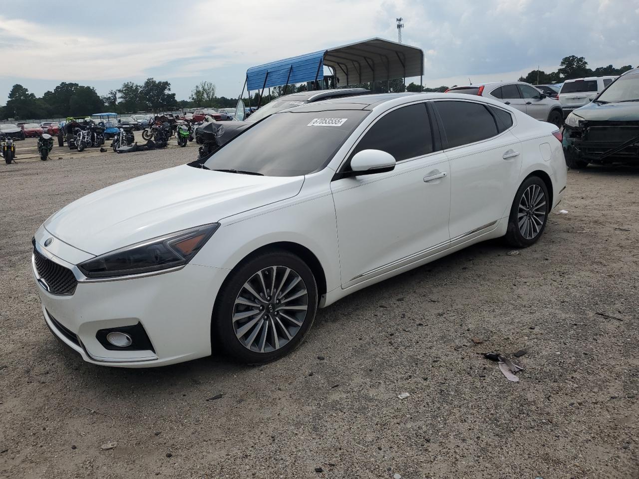 KIA CADENZA PREMIUM