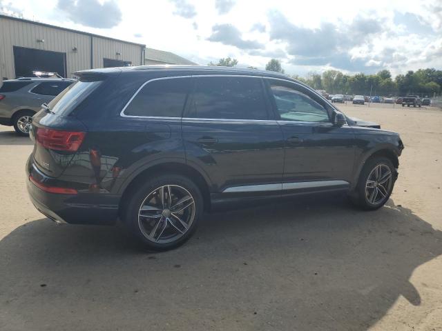 2017 AUDI Q7 PREMIUM WA1LAAF7XHD018976