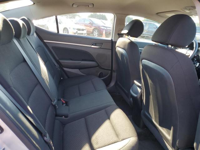 2019 HYUNDAI ELANTRA SE KMHD84LF0KU785886