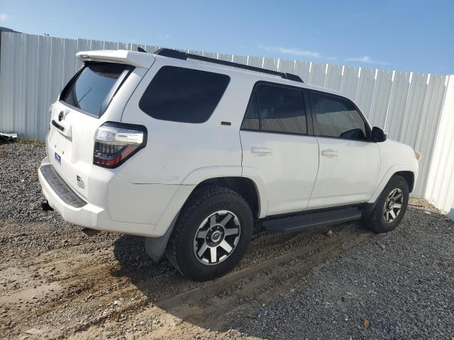2015 TOYOTA 4RUNNER SR5 JTEZU5JR4F5100664