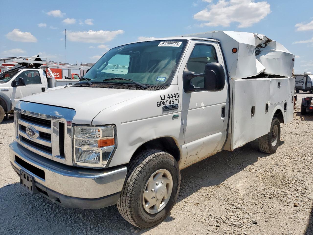 FORD ECONOLINE E350 SUPER DUTY CUTAWAY VAN