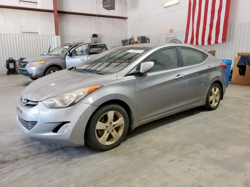 HYUNDAI ELANTRA GL