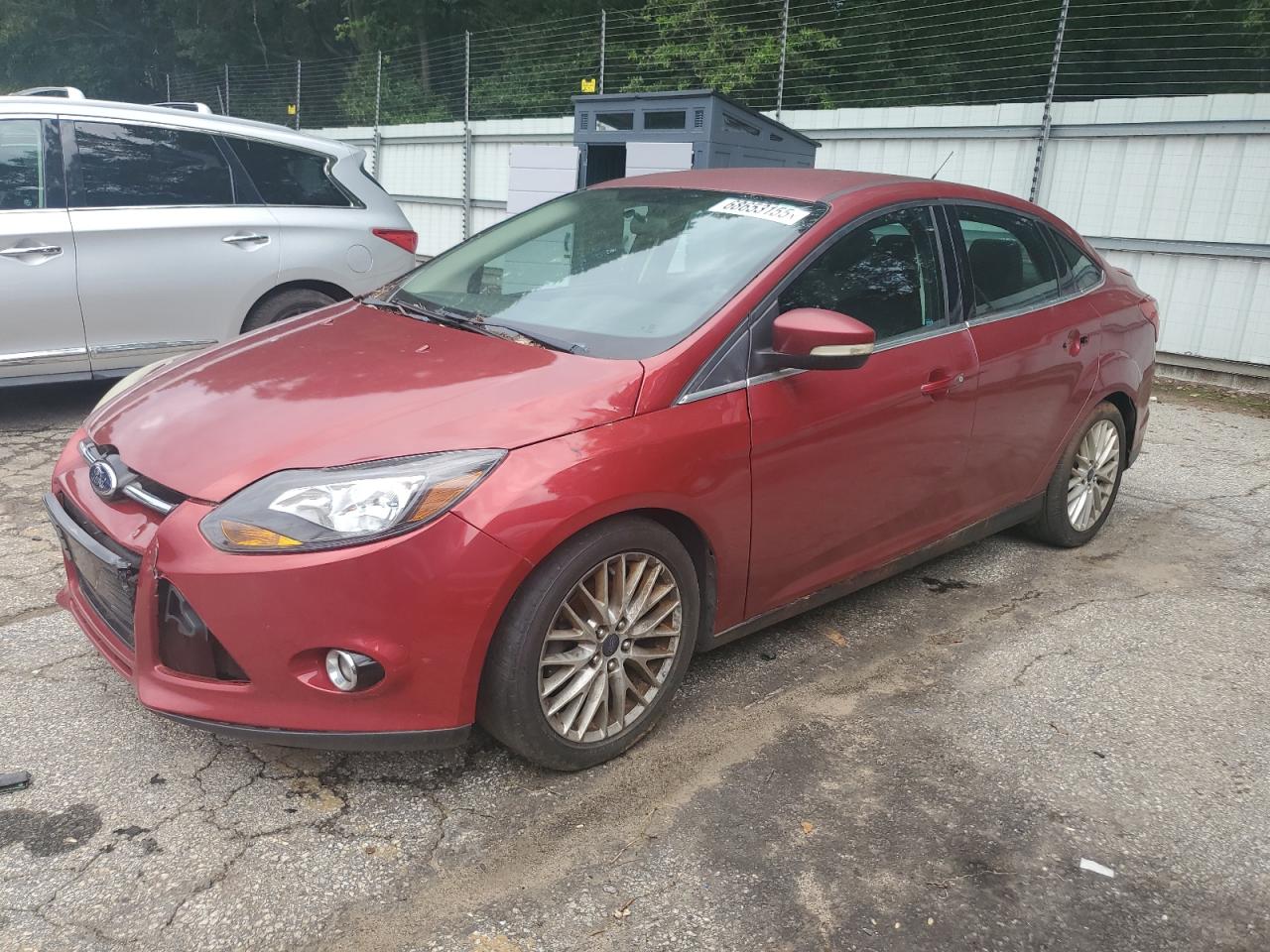 FORD FOCUS TITANIUM