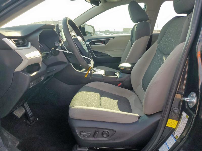 2021 TOYOTA RAV4 XLE - 4T3RWRFV9MU020276