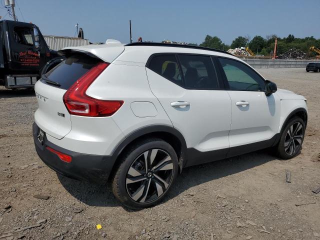 2024 VOLVO XC40 PLUS YV4L12UL4R2358985