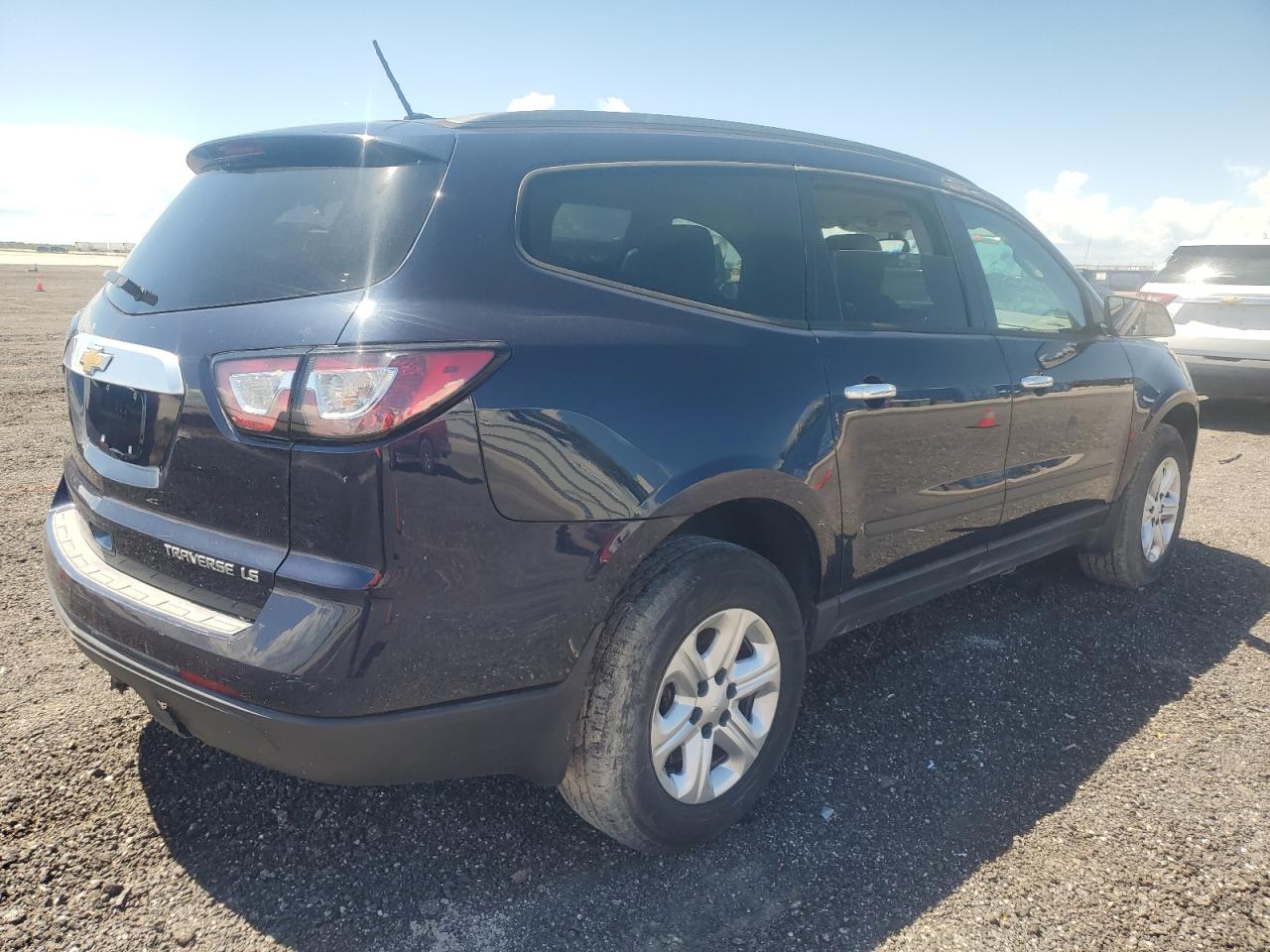 CHEVROLET TRAVERSE LS
