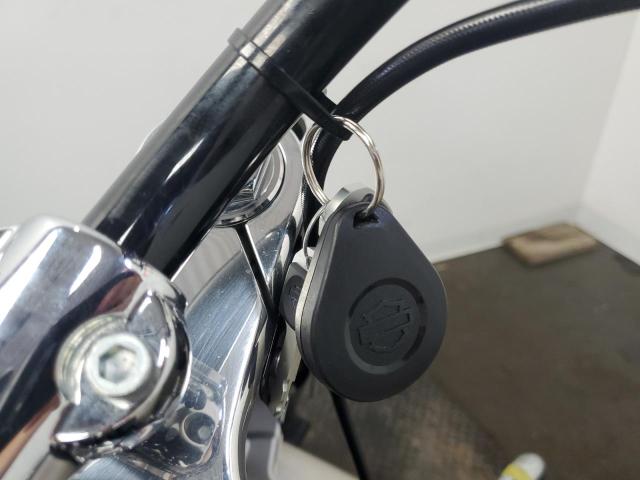 2018 HARLEY-DAVIDSON FLHCS HERI 1HD1YBK16JC068199