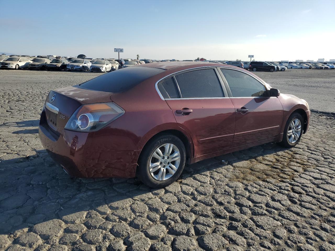 NISSAN ALTIMA BASE