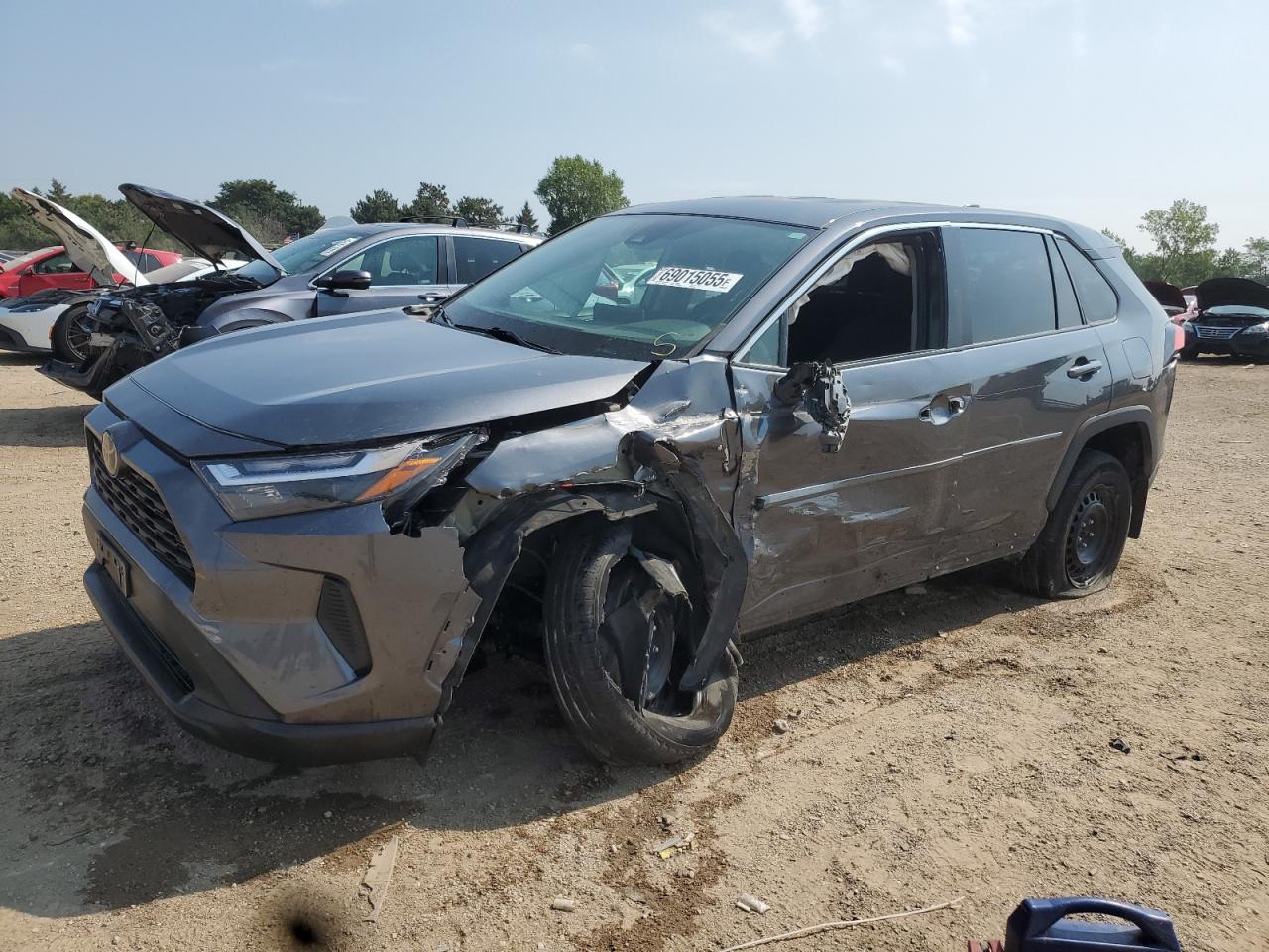 TOYOTA RAV4 LE