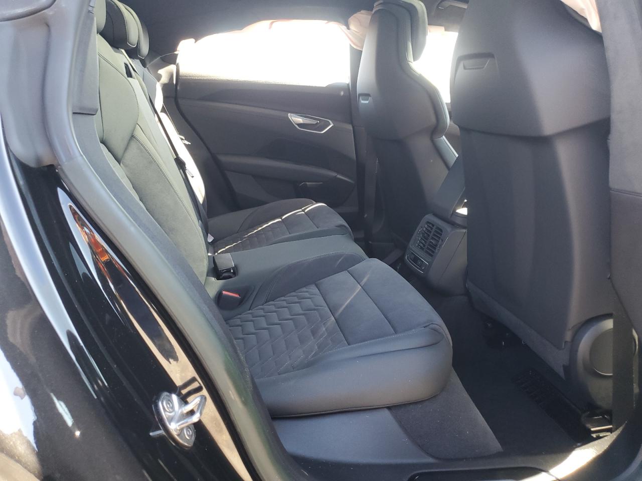 AUDI E-TRON PRESTIGE