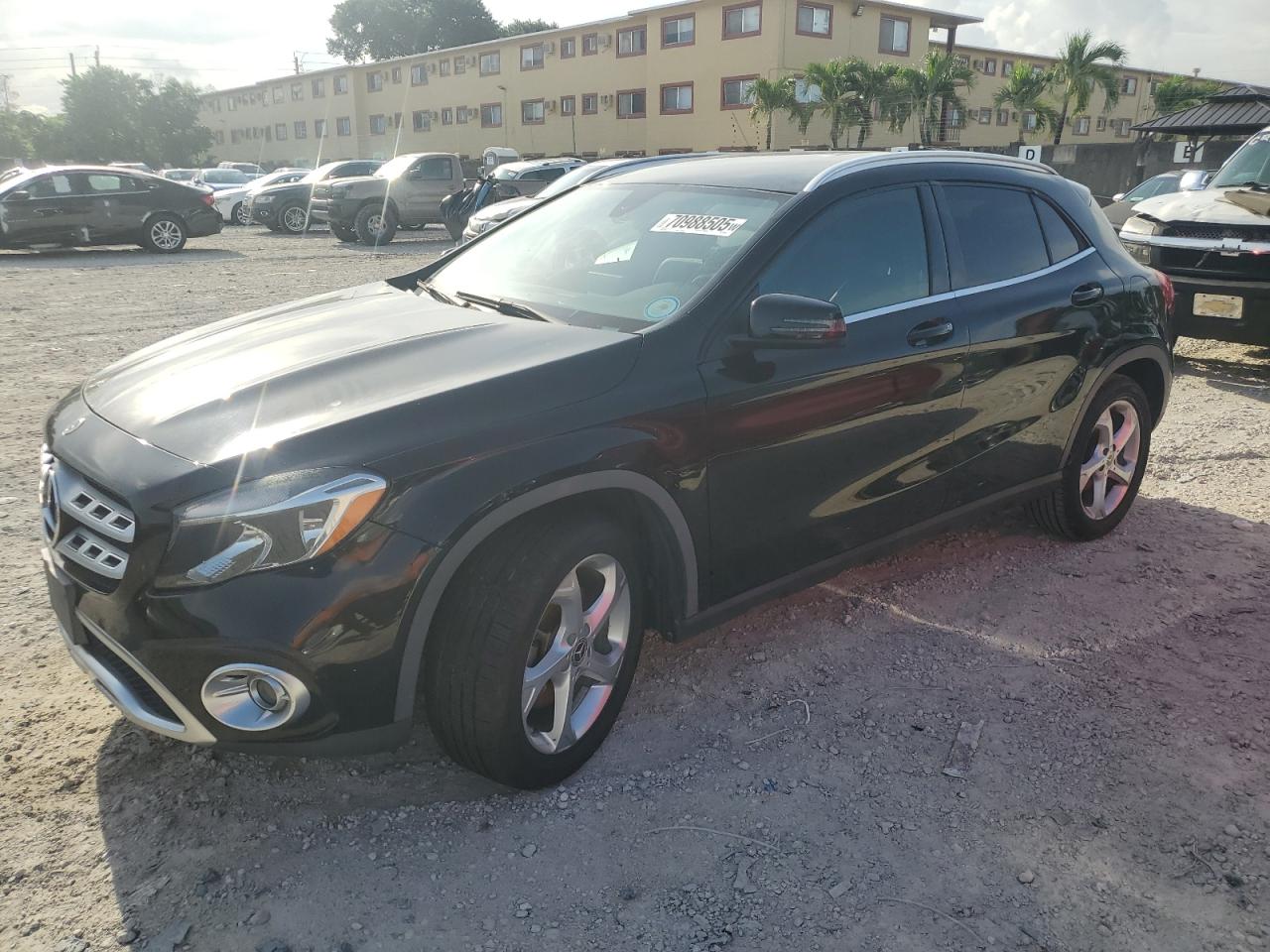 MERCEDES-BENZ GLA-CLASS 250