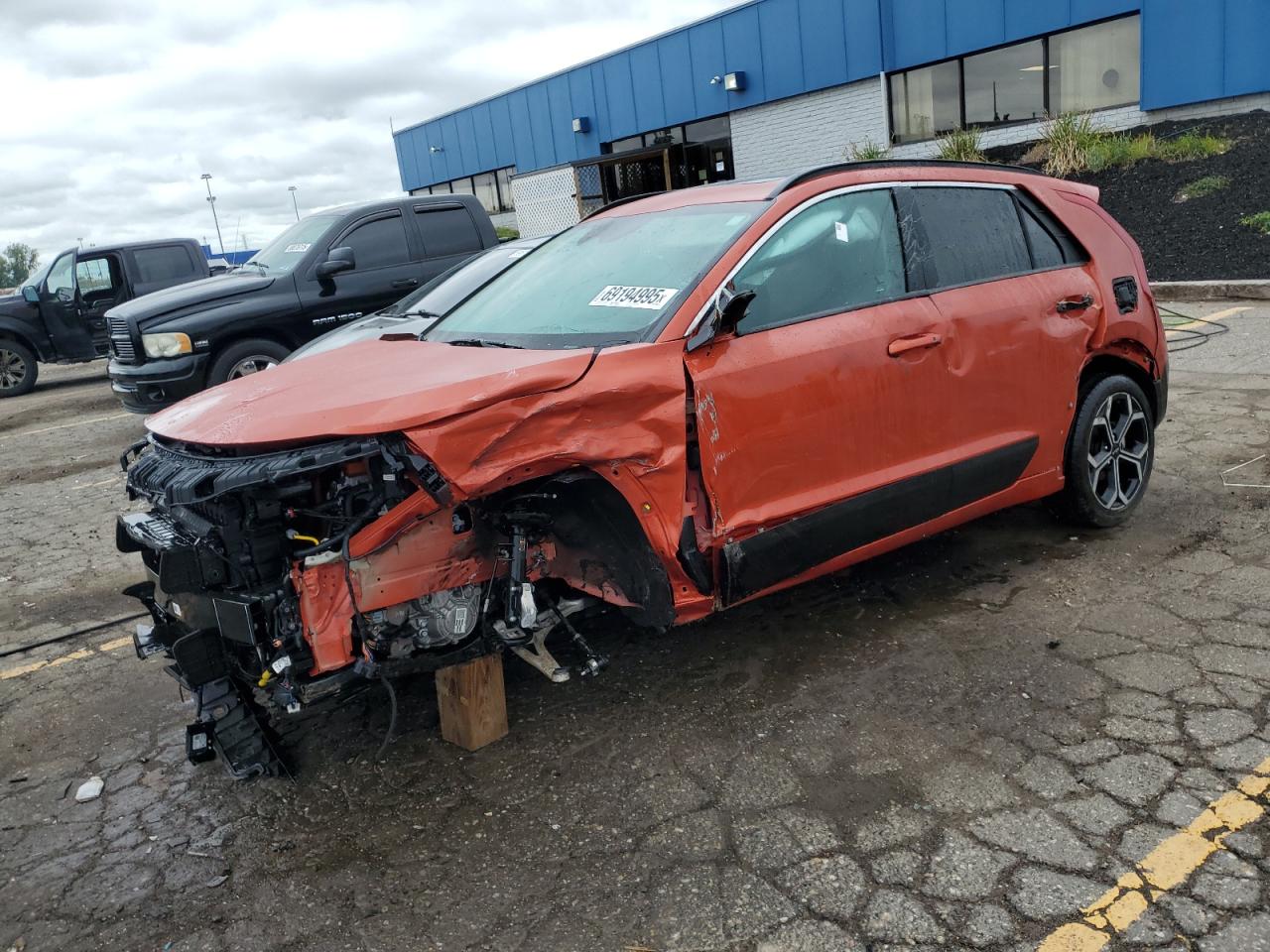 KIA NIRO EX