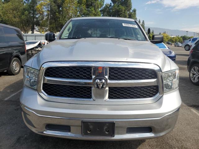 2017 RAM 1500 SLT 1C6RR6GG0HS582417