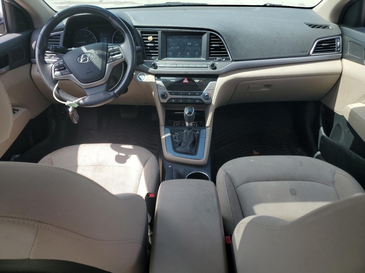 HYUNDAI ELANTRA SEL