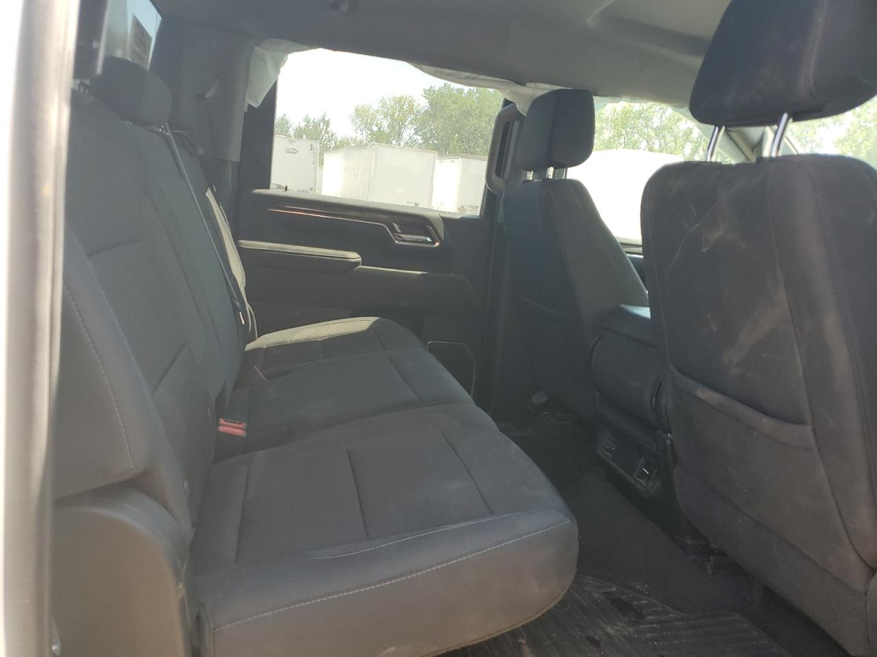 CHEVROLET SILVERADO 3500 K3500 LT