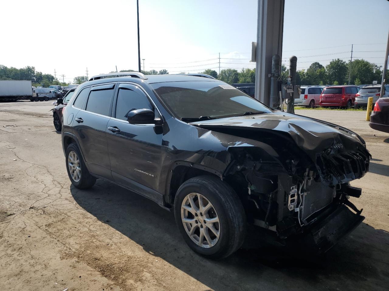 JEEP GRAND CHEROKEE LATITUDE PLUS