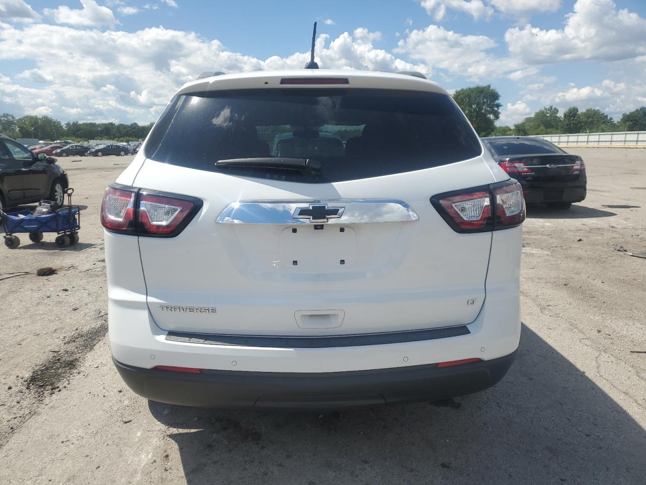 CHEVROLET TRAVERSE LT