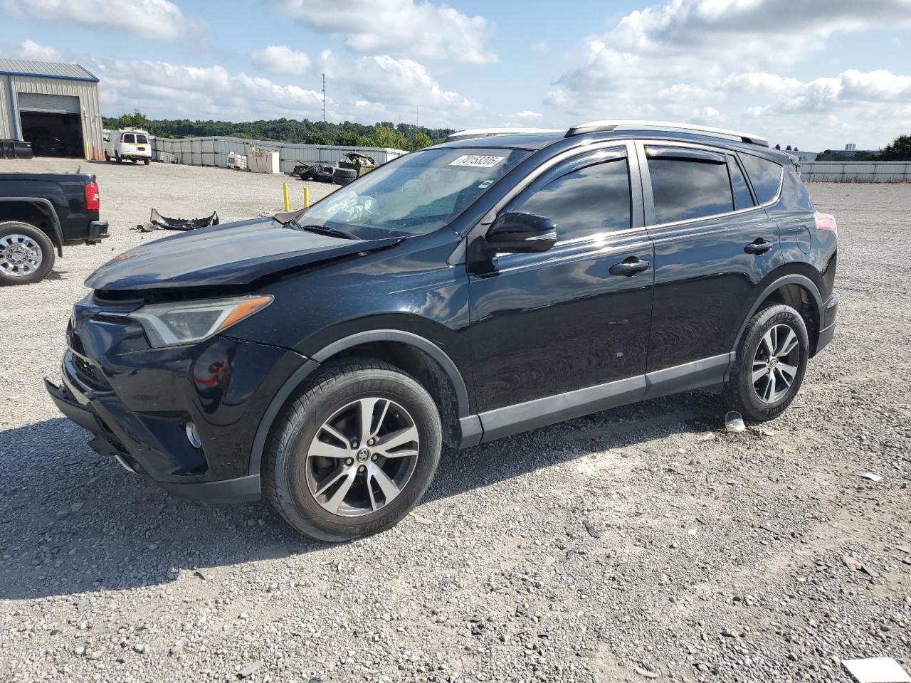 TOYOTA RAV4 XLE