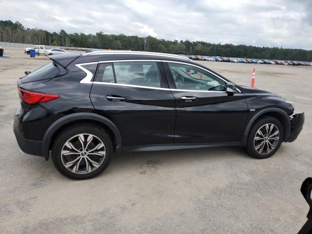 2018 INFINITI QX30 BASE SJKCH5CR4JA055136