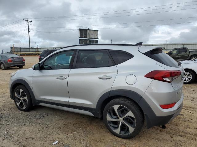2018 HYUNDAI TUCSON VAL KM8J33A28JU749938