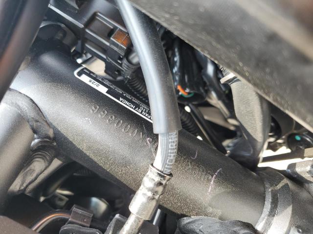 2025 HONDA CB750 A JH2RH2401SK000366