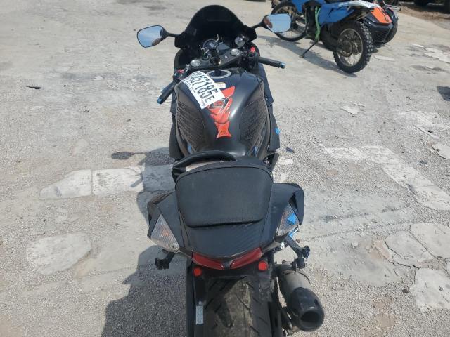 2017 SUZUKI GSX-R600 JS1GN7FA7H2101149