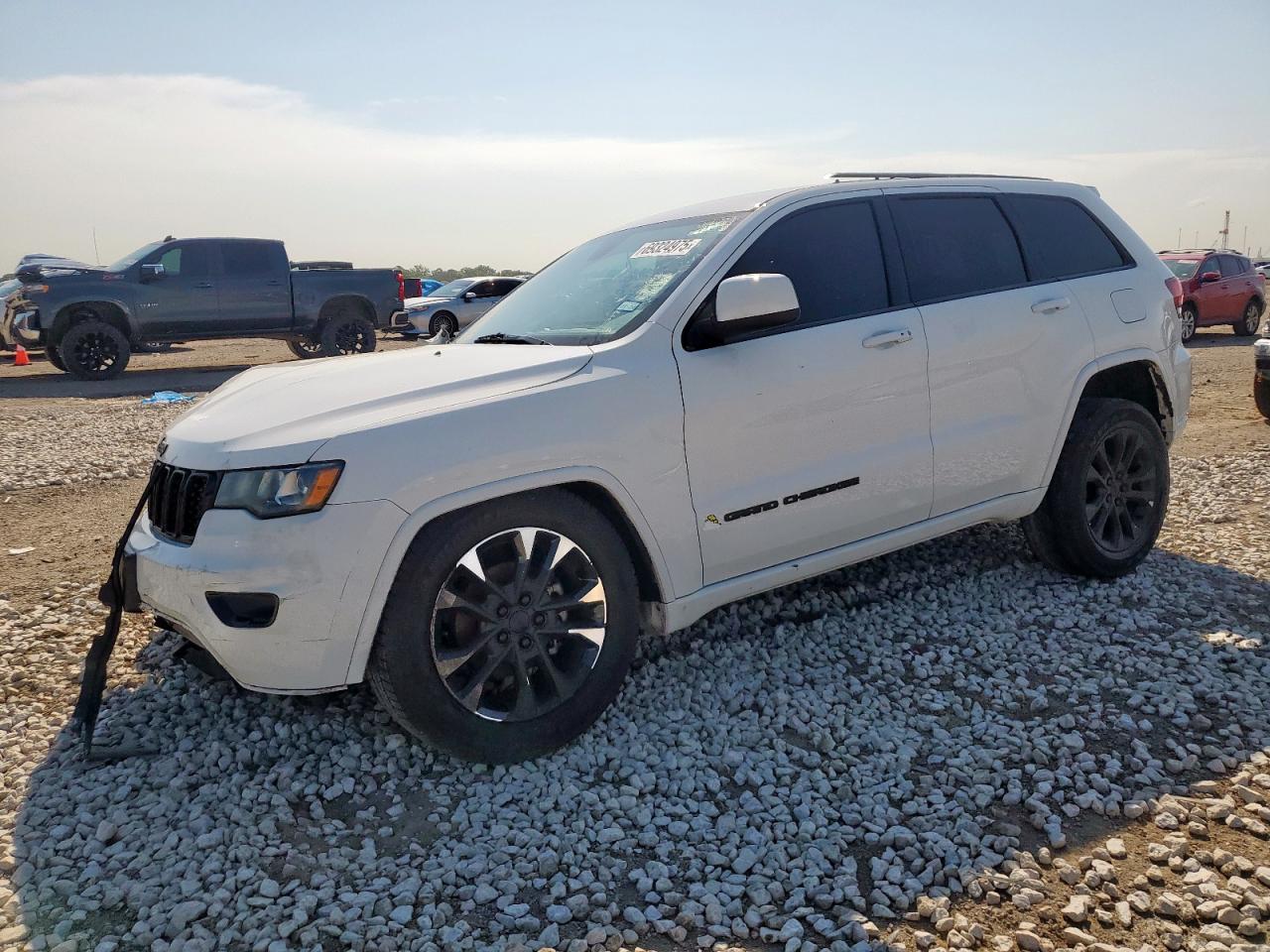 JEEP GRAND CHEROKEE LAREDO
