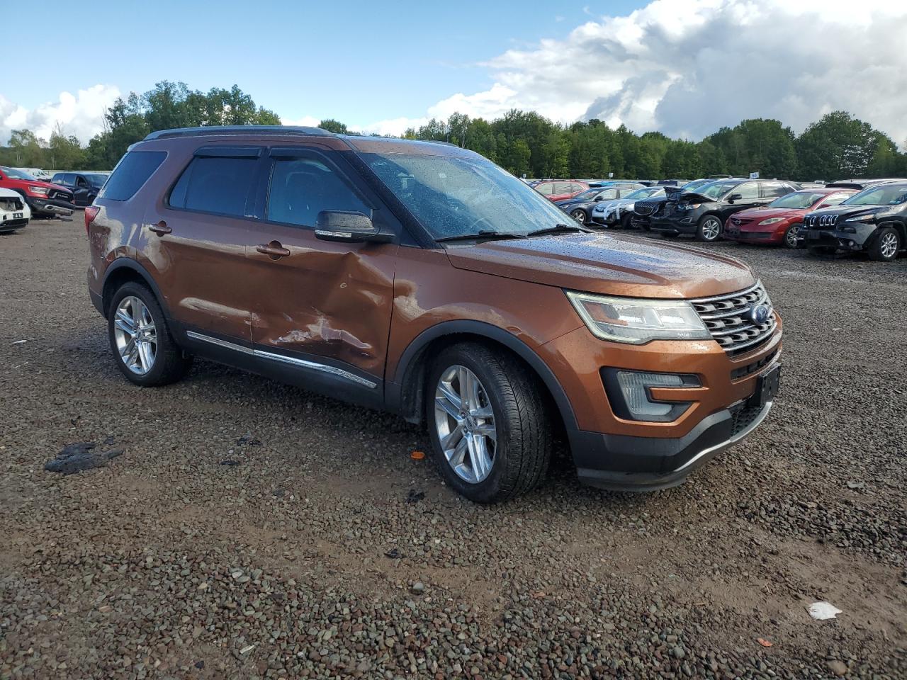 FORD EXPLORER XLT
