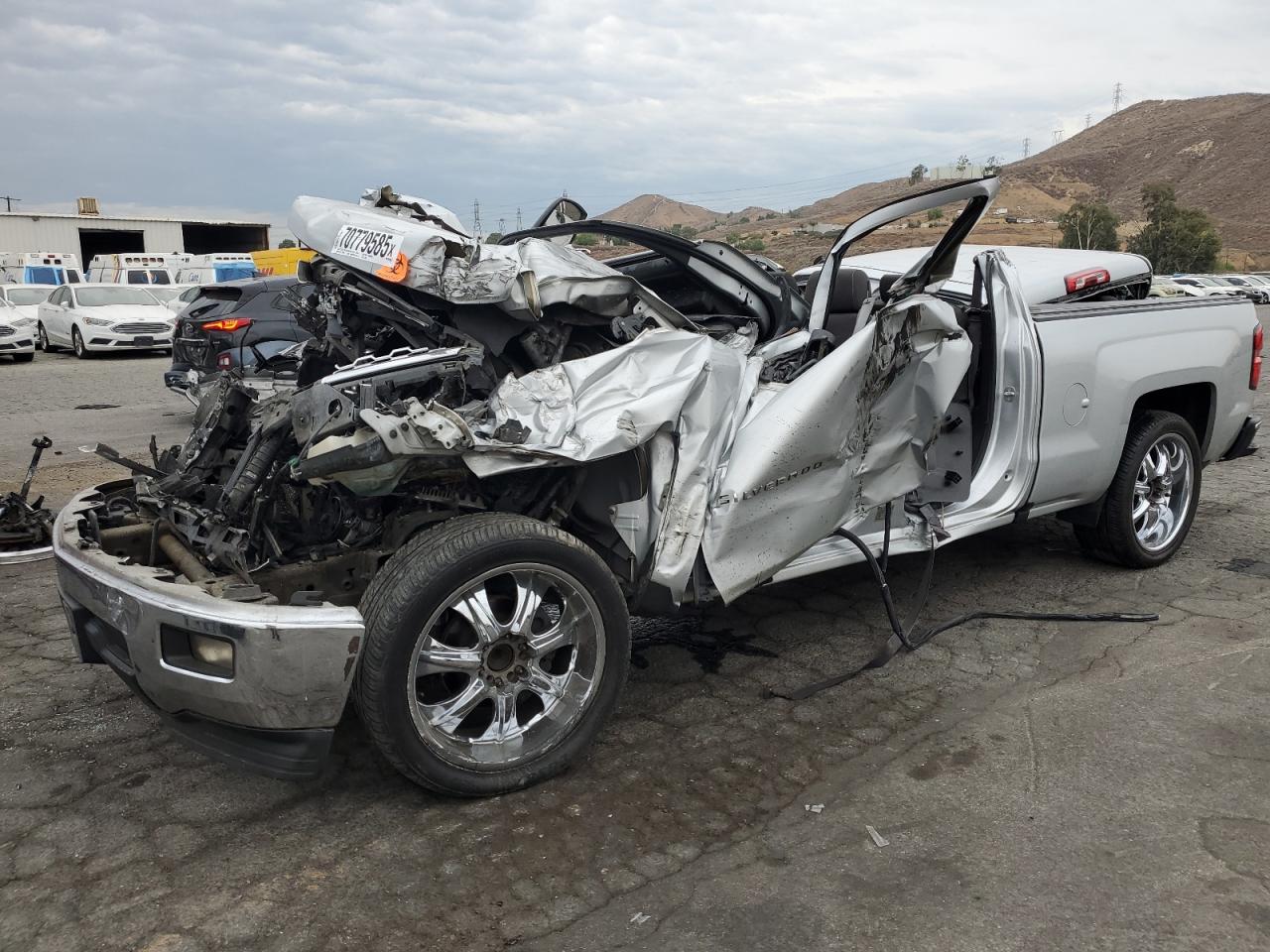 CHEVROLET SILVERADO C1500 LT