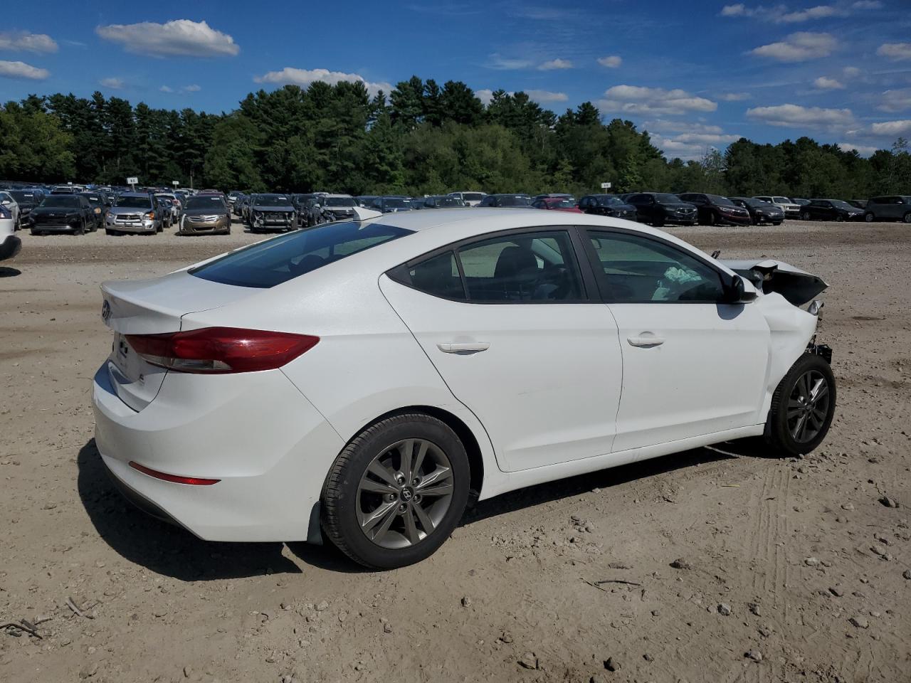 HYUNDAI ELANTRA SEL