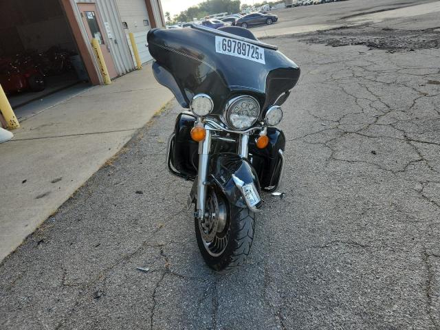 2009 HARLEY-DAVIDSON FLHTCU 1HD1FC4179Y674960