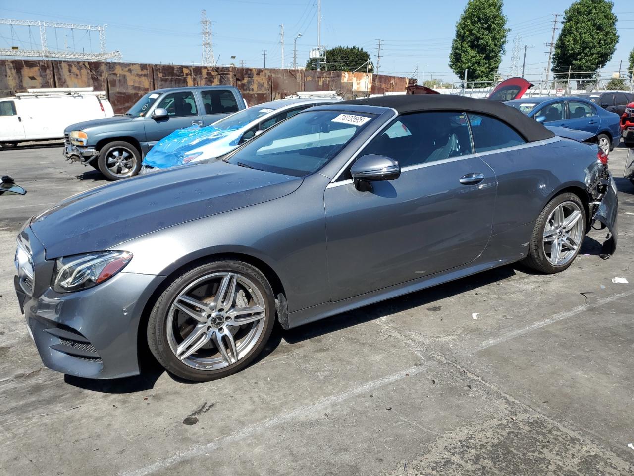 MERCEDES-BENZ E-CLASS 400