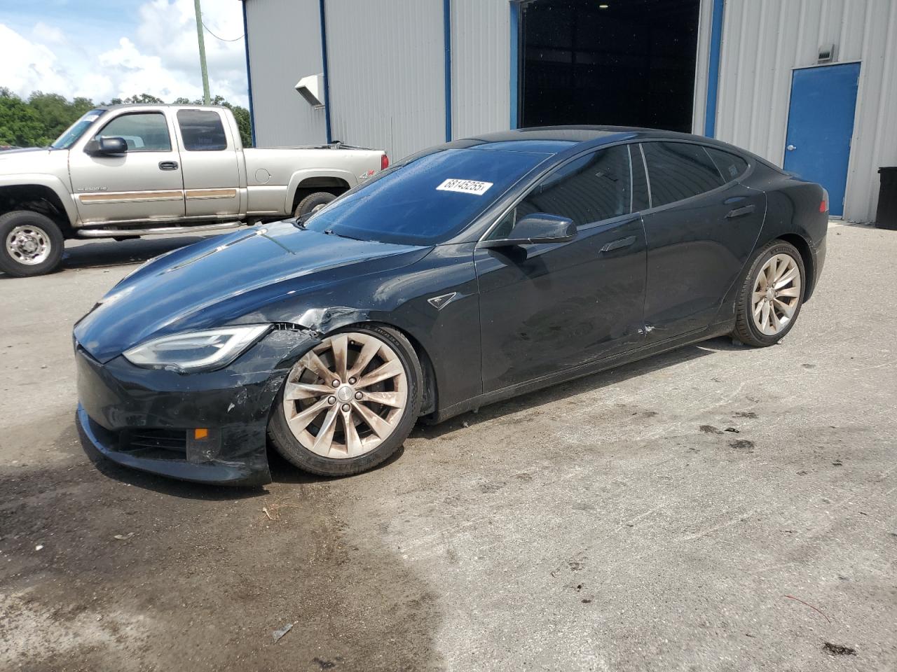TESLA MODEL S
