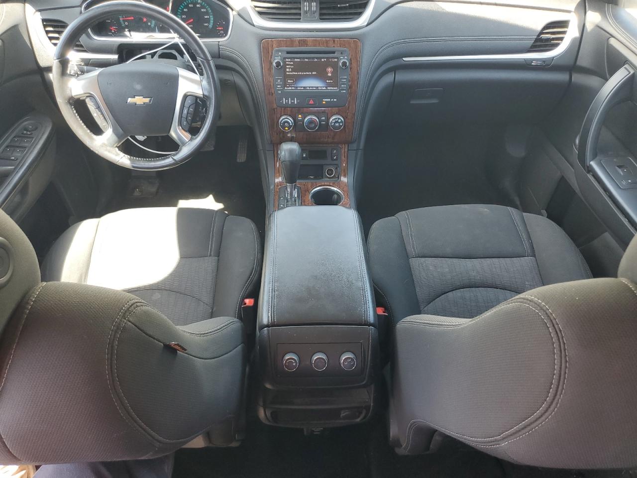 CHEVROLET TRAVERSE LT