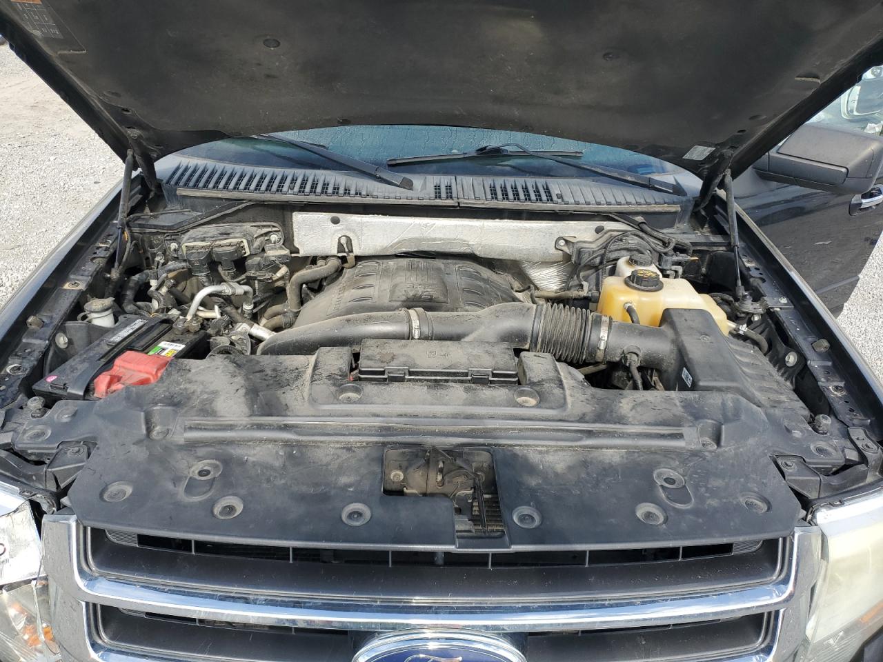 FORD EXPEDITION EL XLT