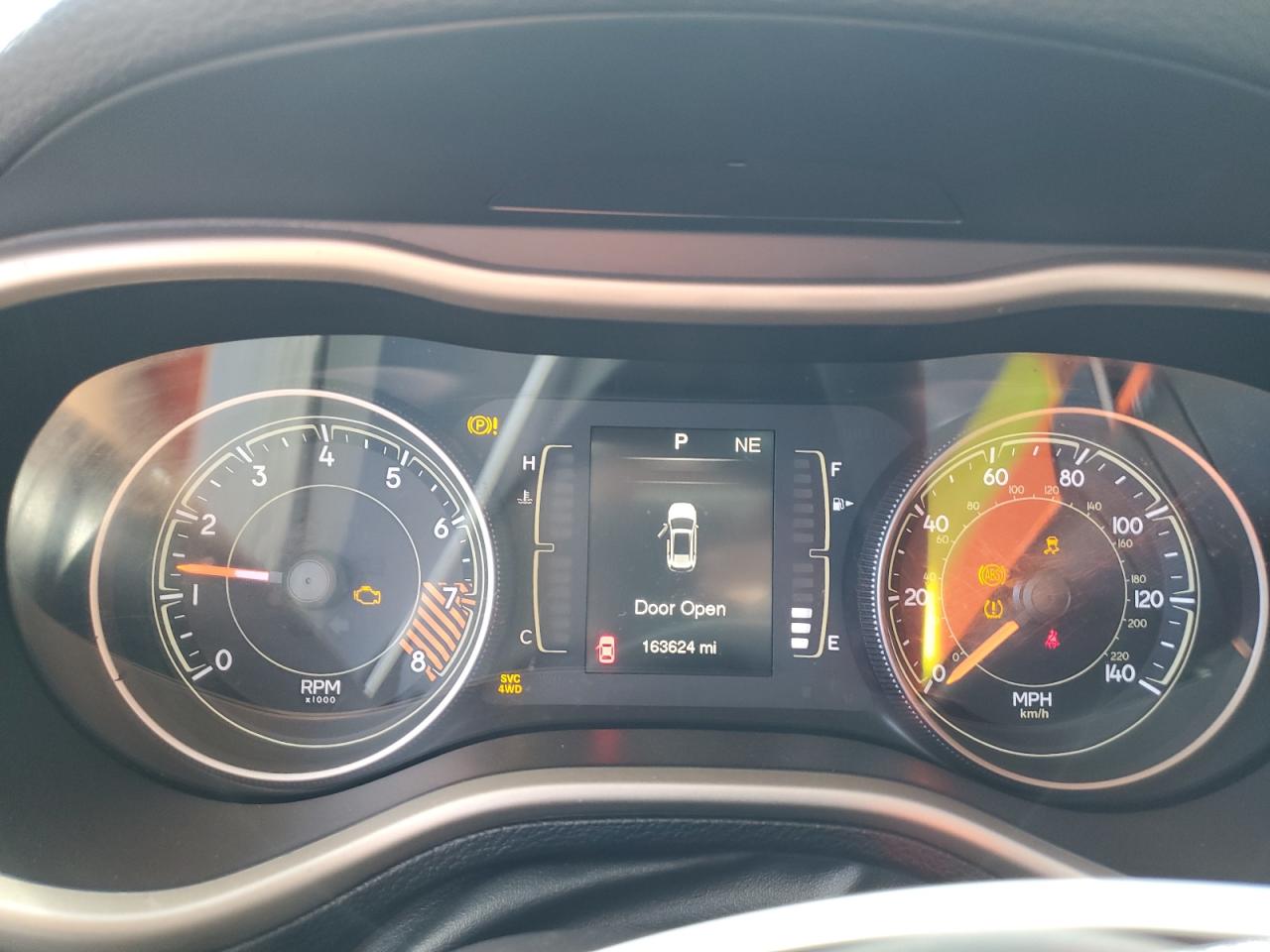 Lot #3301603711 2015 JEP CHEROKEE LATITUDE