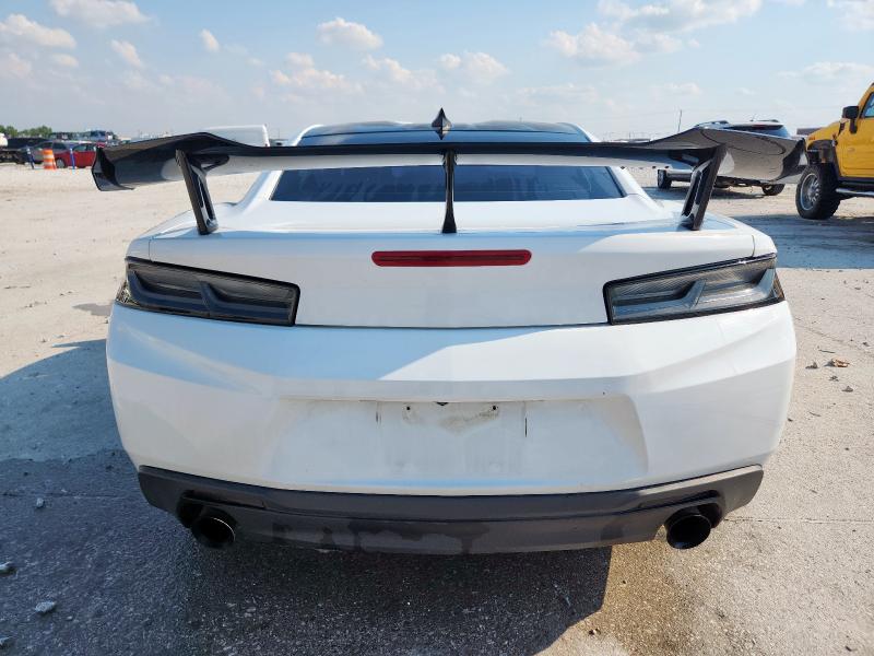 2017 CHEVROLET CAMARO LT 1G1FB1RX6H0164352