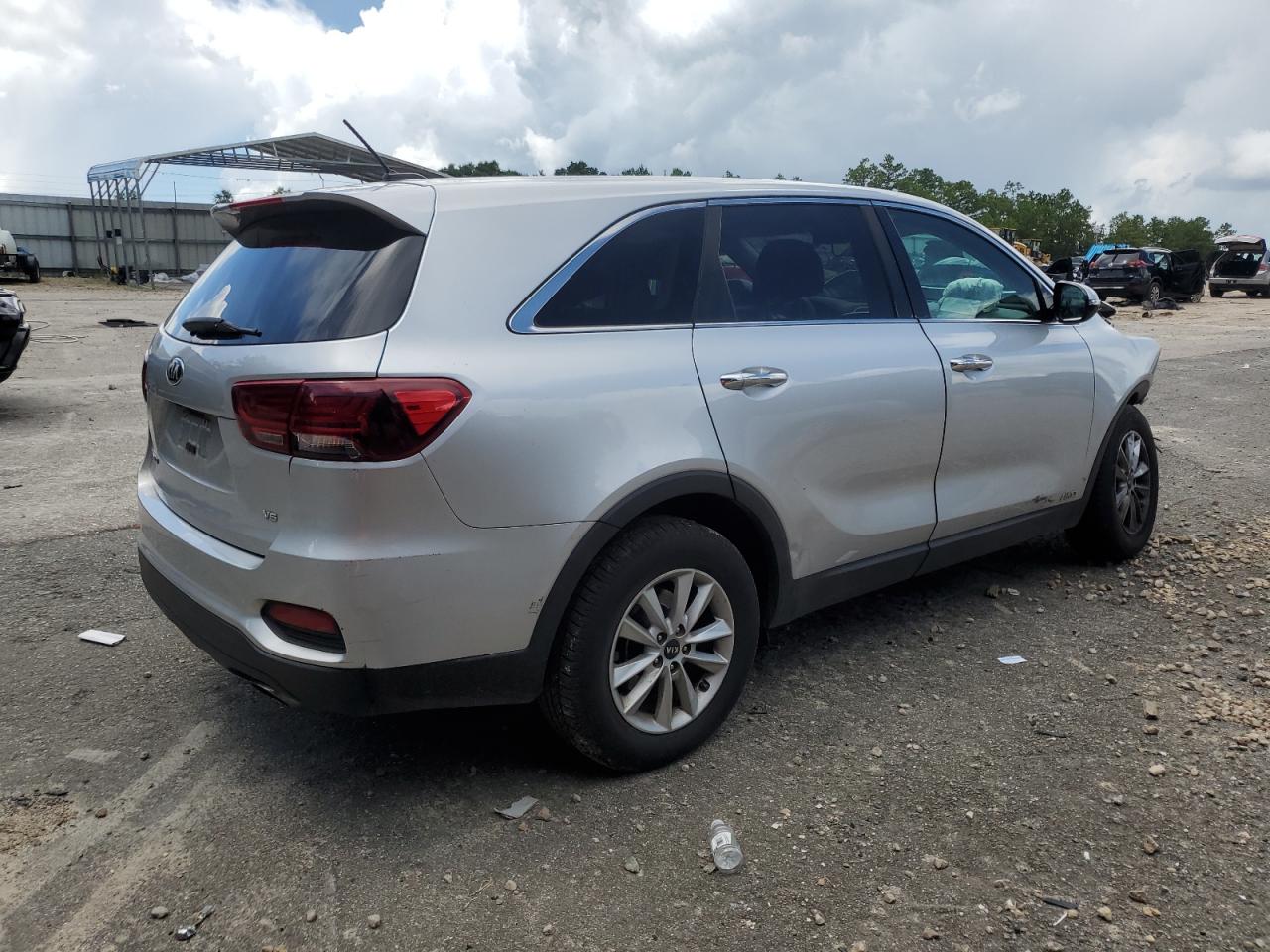 KIA SORENTO S